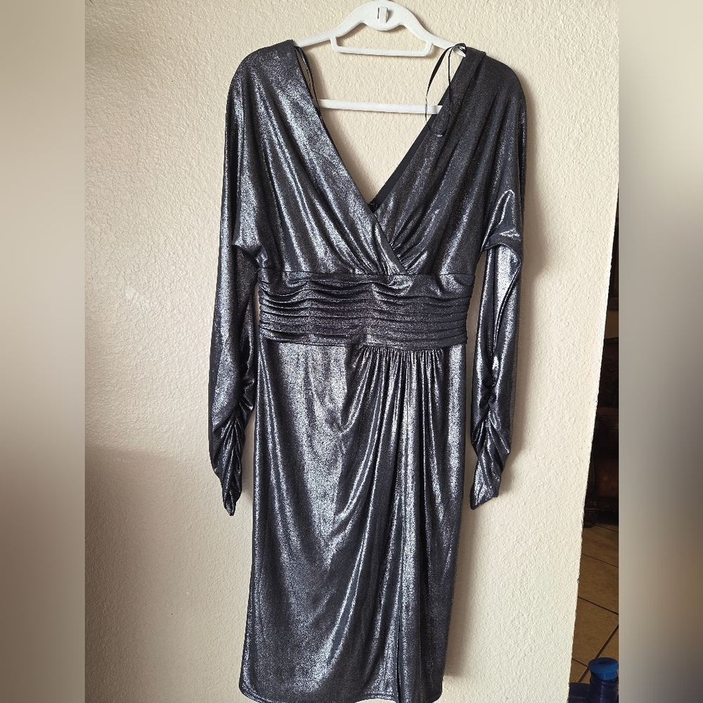 Tadashi Shoji Cocktail Black Silver Dress,sz M.